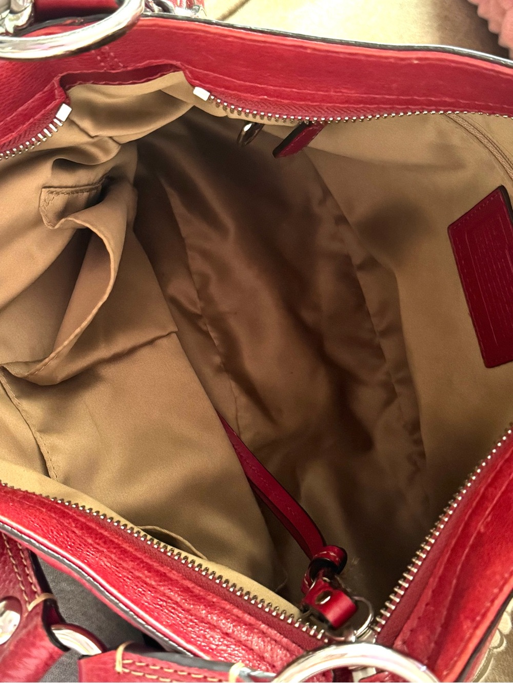Coach Red Zoe Hobo Bag ✨ - Picture 7 of 8